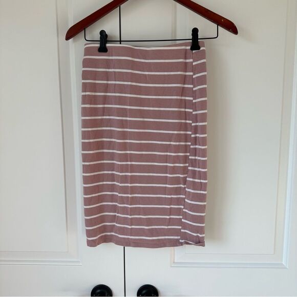 Heart & Hips Light Pink Striped Stretch Pencil Skirt - Picture 3 of 4